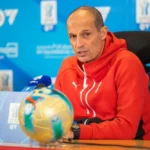 أليغري يعتذر لجماهير ميلان بعد الخروج من السوبر