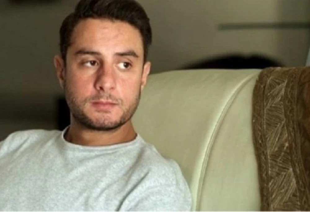 في أول تصريح بعد الوفاة.. أحمد الفيشاوي لوالدته: «هعيش بقية حياتي زعلان عليكي»