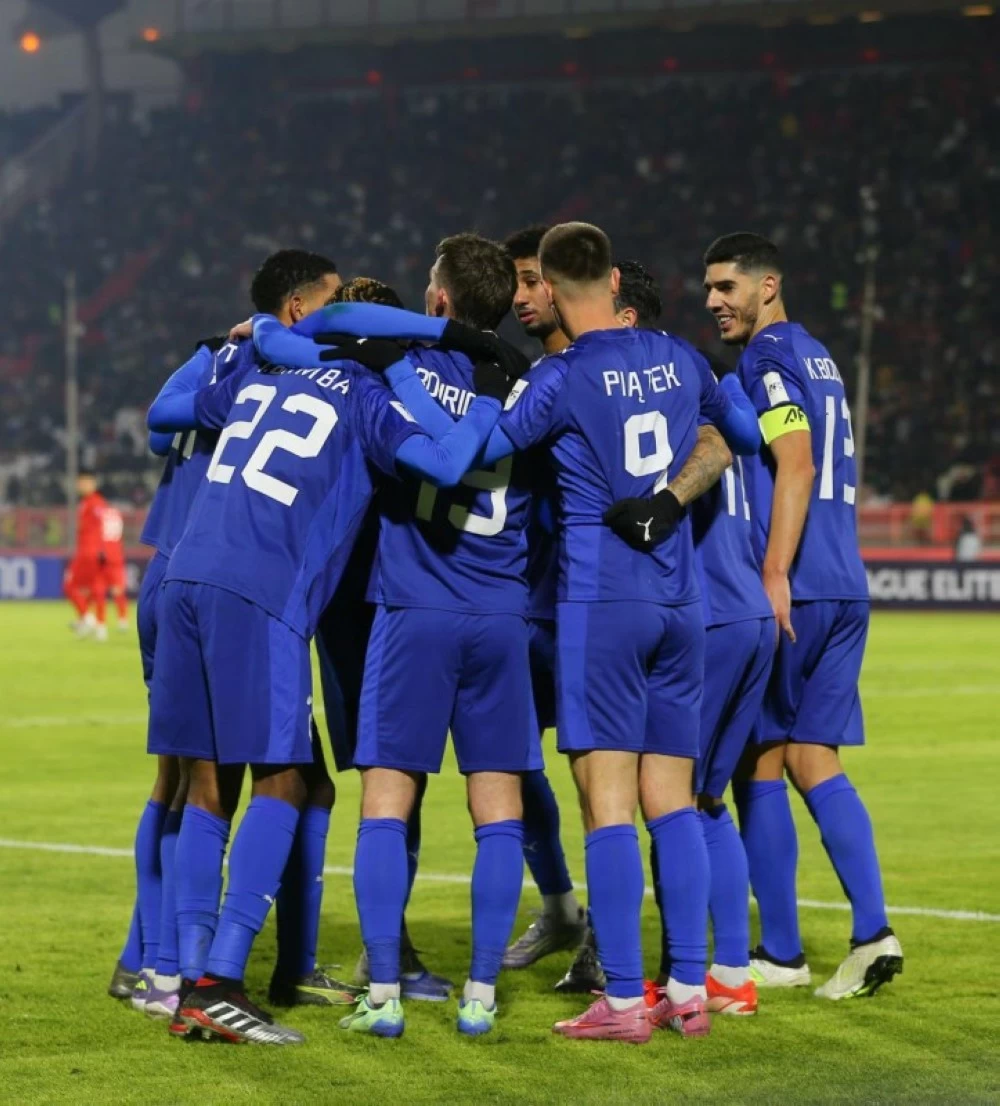 الدحيل يخسر من تراكتور ويتجمد رصيده عند 7 نقاط الدحيل يخسر من تراكتور ويتجمد رصيده عند 7 نقاط