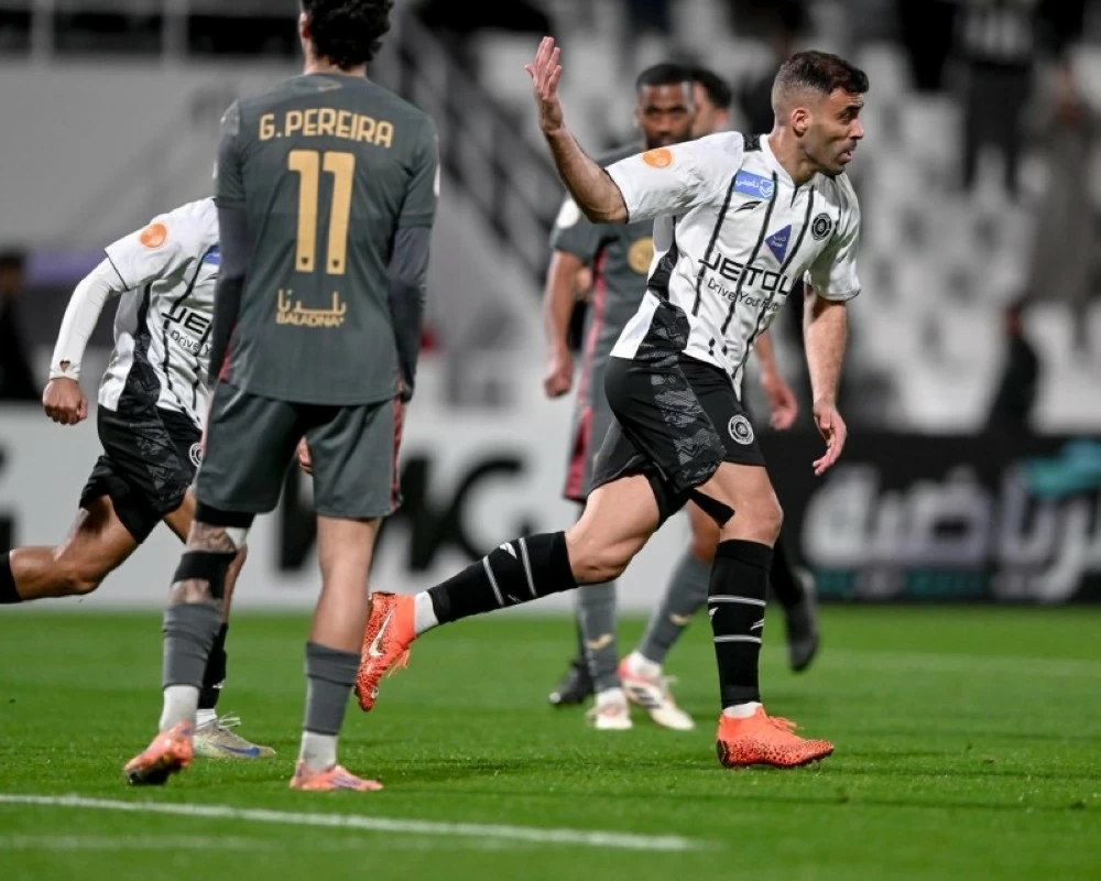 الشباب يتعادل مع الريان «خليجياً» الشباب يتعادل مع الريان «خليجياً»