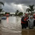 لوس أنجلوس تغرق.. وفيات وإجلاء وانقطاع كهرباء