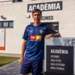 وفاة مدرب فالنسيا و3 من أبنائه غرقاً في إندونيسيا