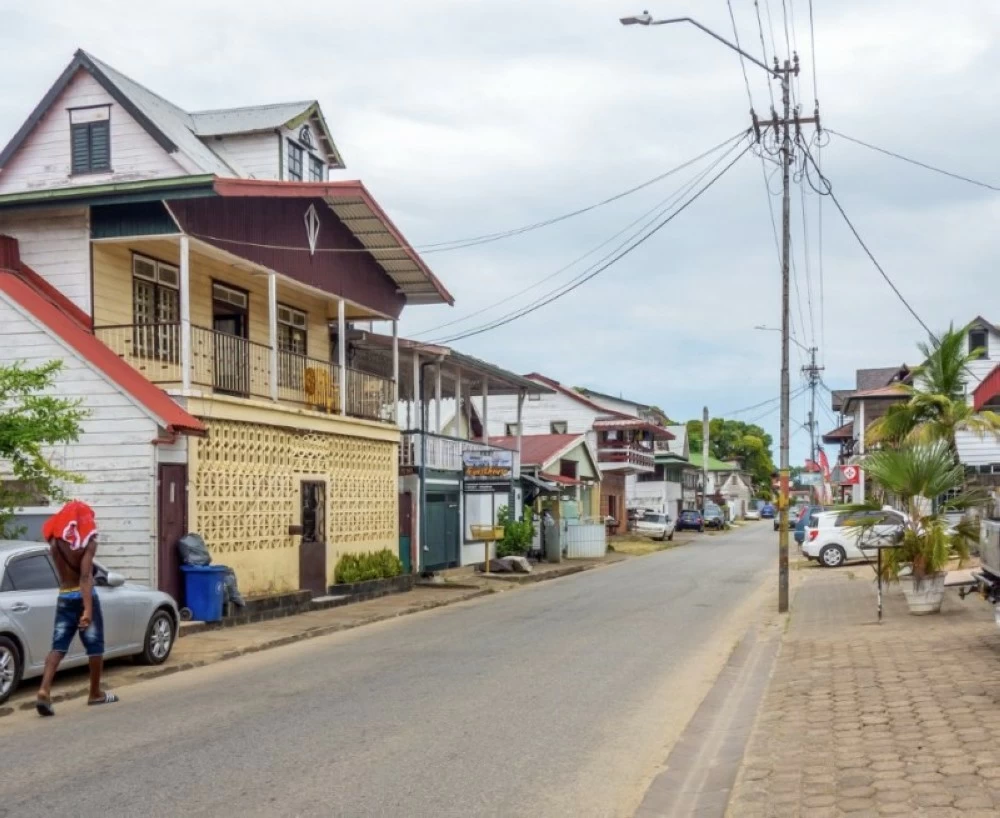 «معتلّ» يقتل 9 بسكين بينهم 4 من أطفاله في سورينام!