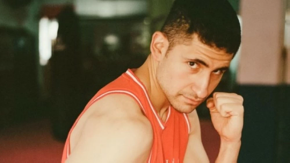 يروي قصة الملاكم نسيم حميد.. عرض «Giant» في السينما 14 يناير