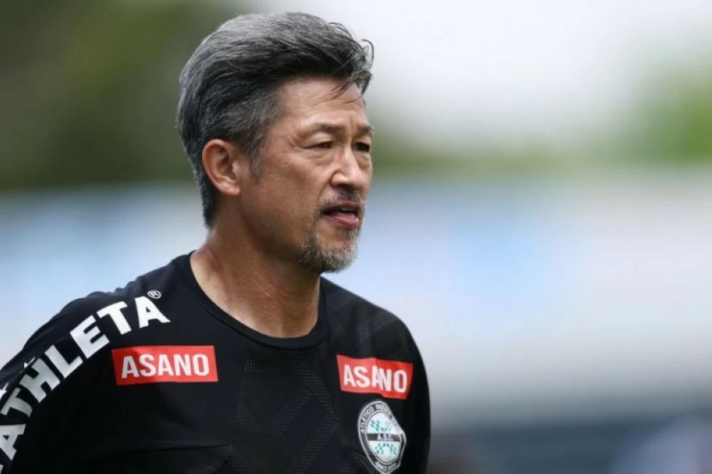 بعمر 58 عاماً.. «الملك كازو» يوقّع لنادٍ جديد