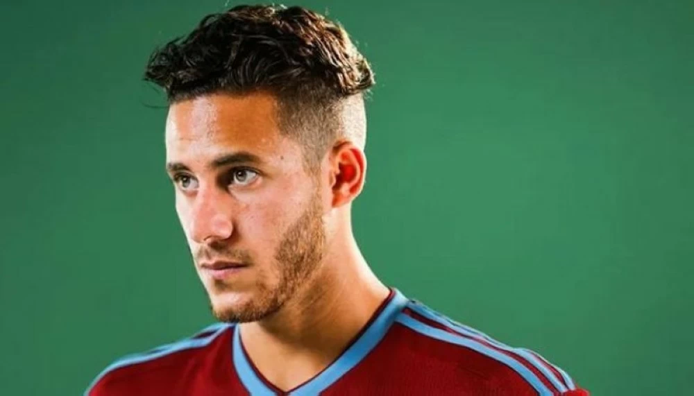 رغم نفيه التزوير.. السجن المشدد لمدة عام لرمضان صبحي رغم نفيه التزوير.. السجن المشدد لمدة عام لرمضان صبحي