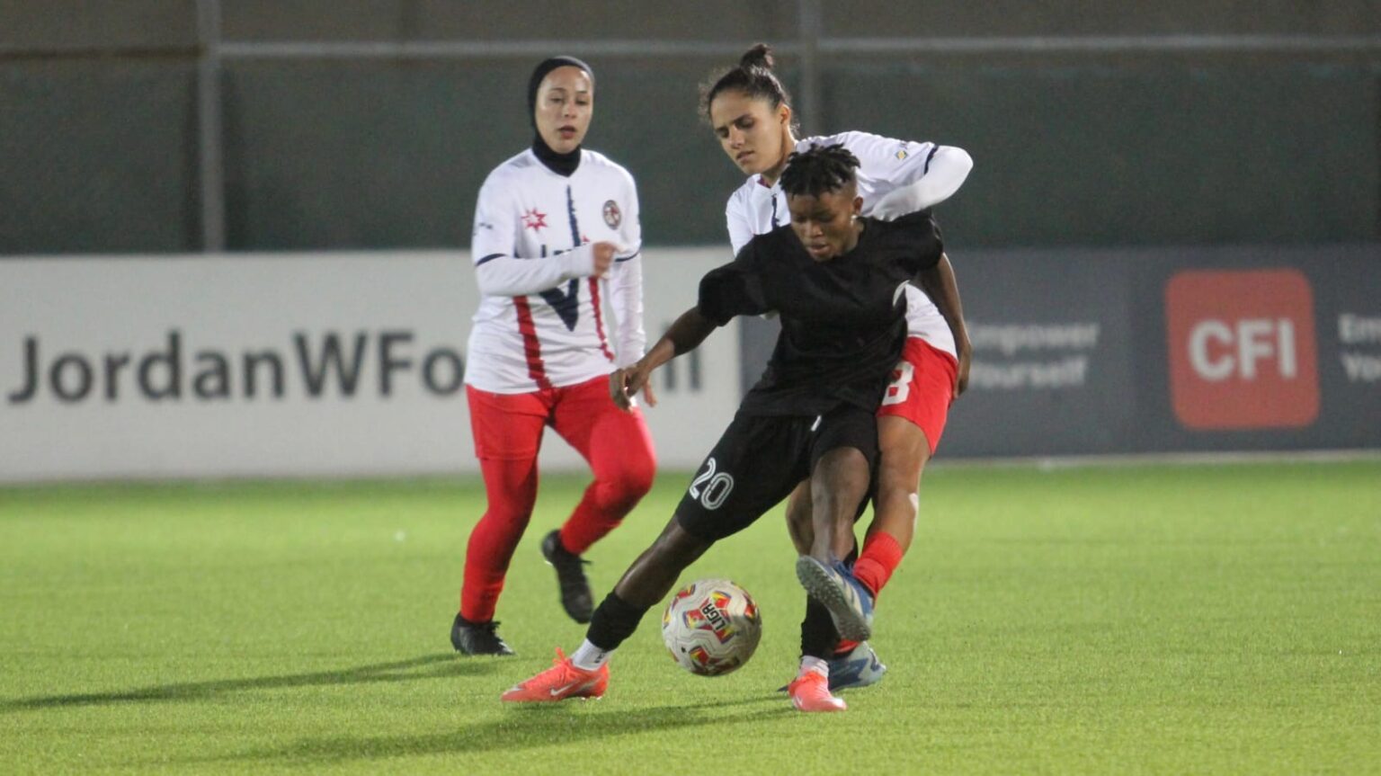 الاتحاد يعزز صدارته لدوري المحترفات بفوزه على الاستقلال الاتحاد يعزز صدارته لدوري المحترفات بفوزه على الاستقلال