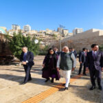 ولي العهد يعقد لقاء مع رئيس الوزراء الهندي ويزوران متحف الأردن