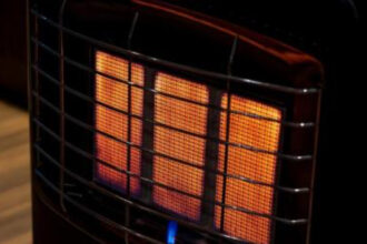 4 وفيات من عائلة واحدة بتسرب غاز مدفأة في الزرقاء