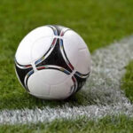 الاتحاد يحافظ على صدارة دوري كرة القدم للمحترفات