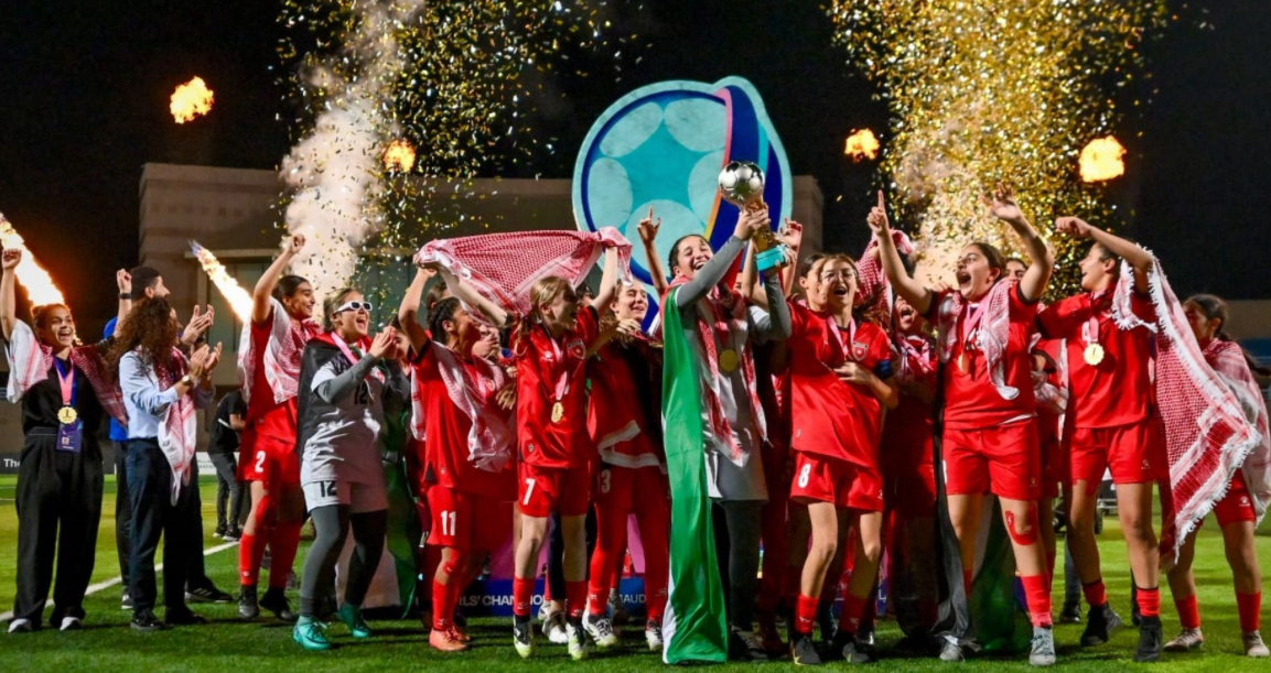منتخب الواعدات يتوج بلقب بطولة غرب آسيا لكرة القدم