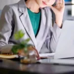 نوبات العمل الليلي ترفع خطر سرطان الثدي العدواني