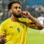 بعد الوداع الأفريقي.. الغابون تعلّق منتخبها وتستبعد أوباميانغ