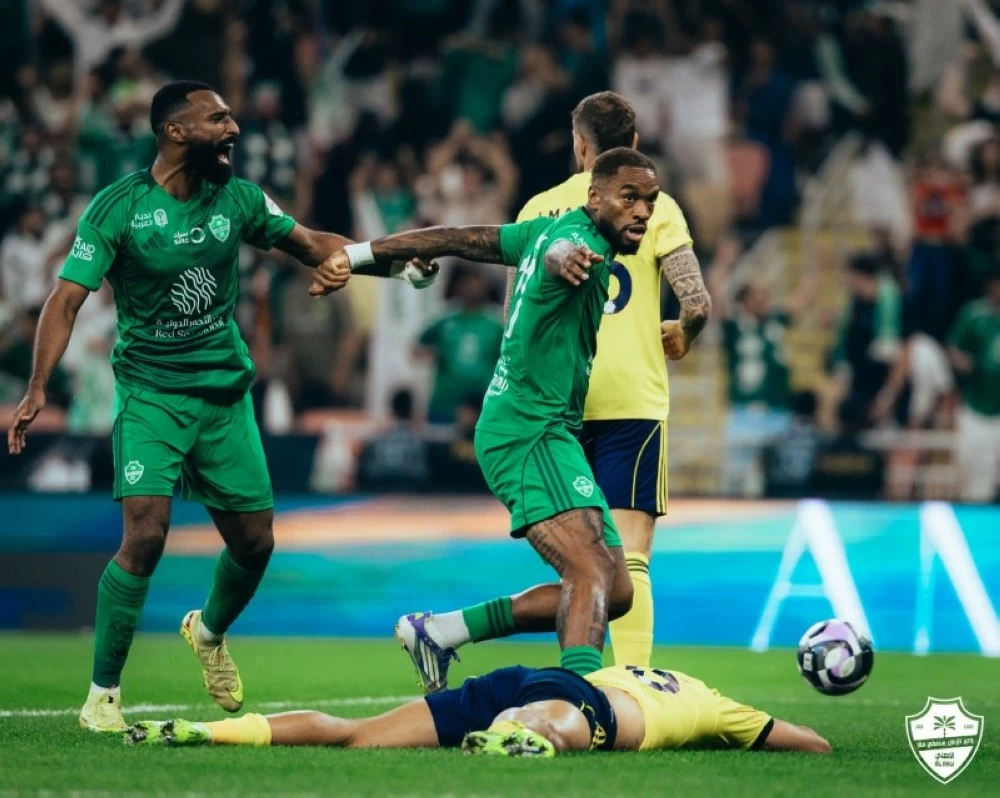 بإنجاز غير مسبوق.. إيفان توني يعانق التاريخ