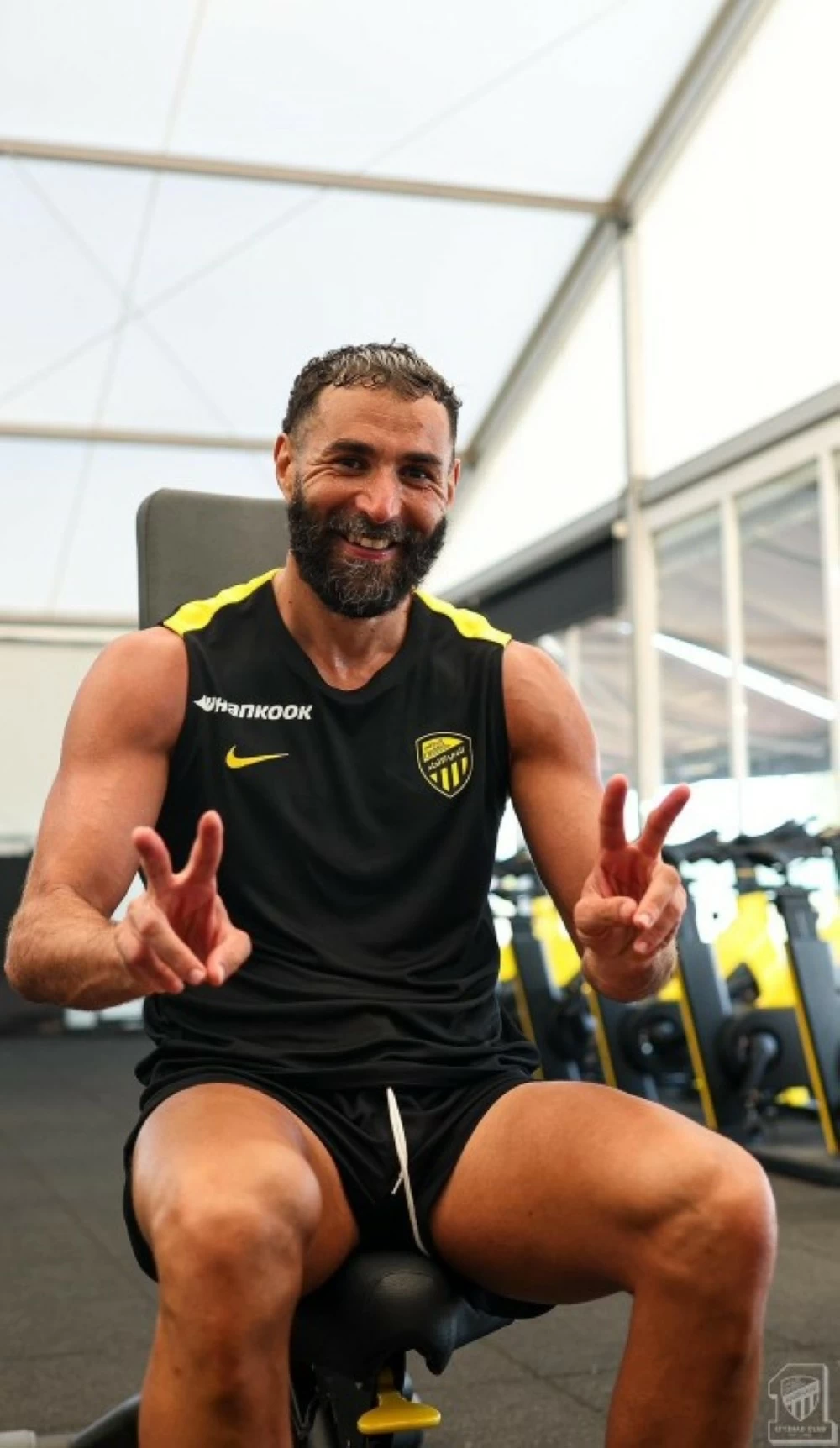 مصير بنزيما وكانتي وفابينهو وبيريرا بيد «إسباني» مصير بنزيما وكانتي وفابينهو وبيريرا بيد «إسباني»