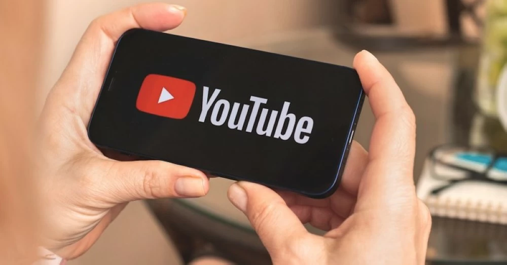 «يوتيوب» يضيق الخناق على محتوى الذكاء الاصطناعي «يوتيوب» يضيق الخناق على محتوى الذكاء الاصطناعي