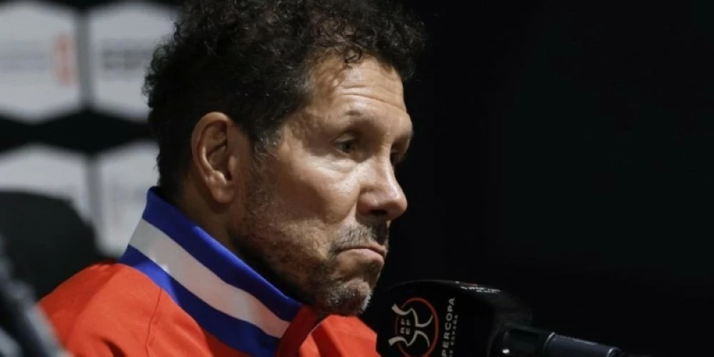 سيميوني: «التفاصيل» قتلت أحلامنا سيميوني: «التفاصيل» قتلت أحلامنا