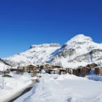 انهيارات ثلجية تقتل متزلجين في جبال الألب الفرنسية