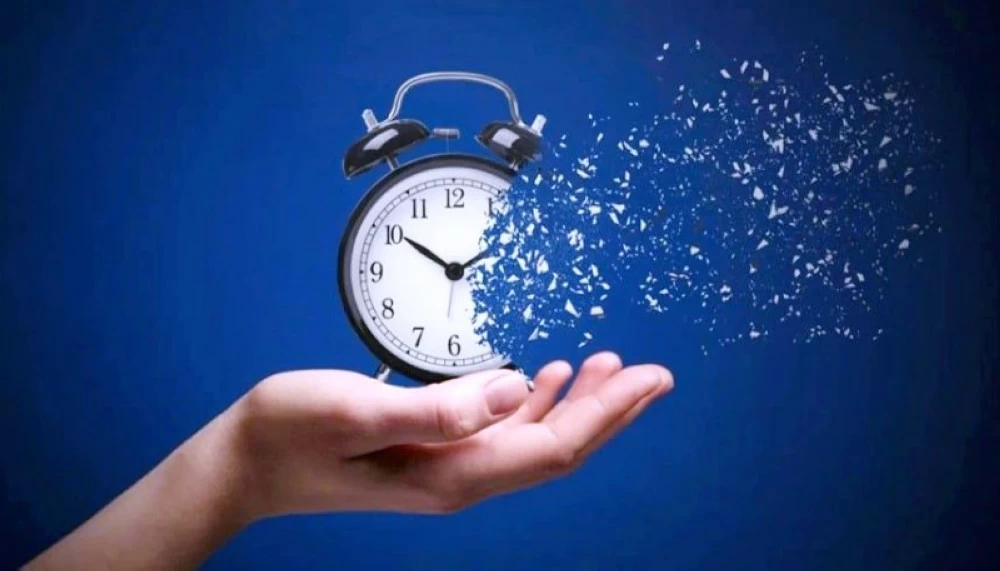 التأخير المزمن.. عادة سلوكية أم إنذار صحي؟ التأخير المزمن.. عادة سلوكية أم إنذار صحي؟