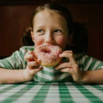 تأثير السكّر على جسمك وكيف يمكنك تجنب الشعور بالخمول؟