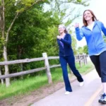 فوائد المشي بخطى متسارعة: