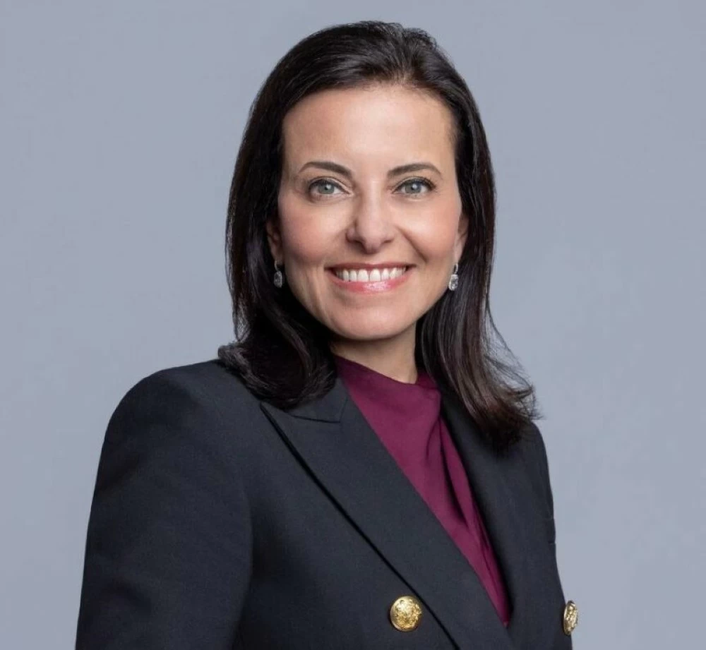 ابنة سائق حافلة مصري ترأس عملاق التكنولوجيا «ميتا».. ماذا تعرف عن دينا باول ؟ ابنة سائق حافلة مصري ترأس عملاق التكنولوجيا «ميتا».. ماذا تعرف عن دينا باول ؟