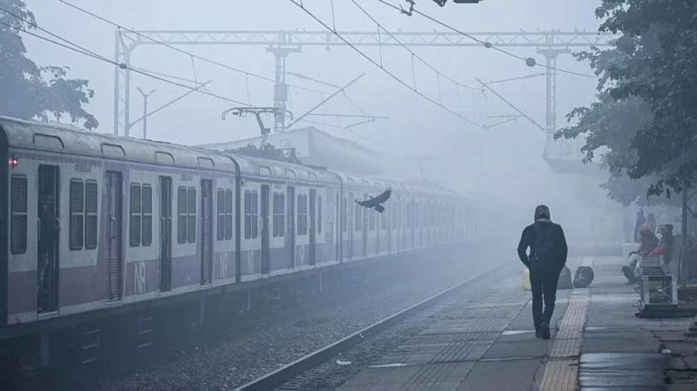 موجة برد غير مسبوقة وتلوث خانق يهددان صحة الملايين في الهند