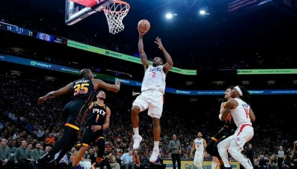 فضيحة مراهنات عابرة للقارات تضرب السلة الجامعية الأمريكية