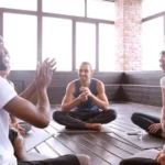 «اليوغا».. تدخل عاملاً داعماً في مسار التعافي من الإدمان