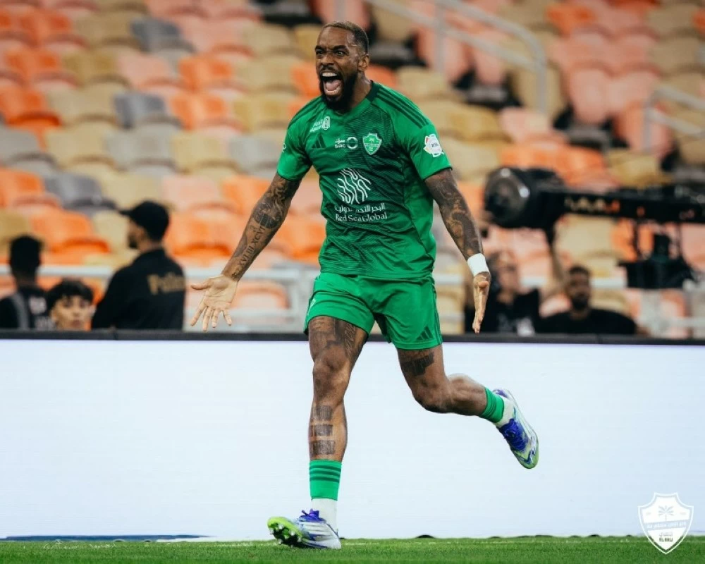 51 هدفاً بقميص الأهلي خلال عام.. توني لا يرحم الشباك