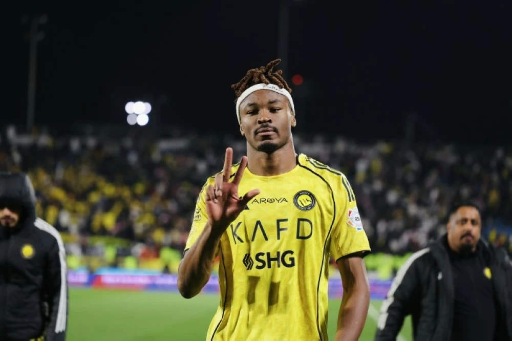 النصر يخطف وصافة الدوري من الأهلي