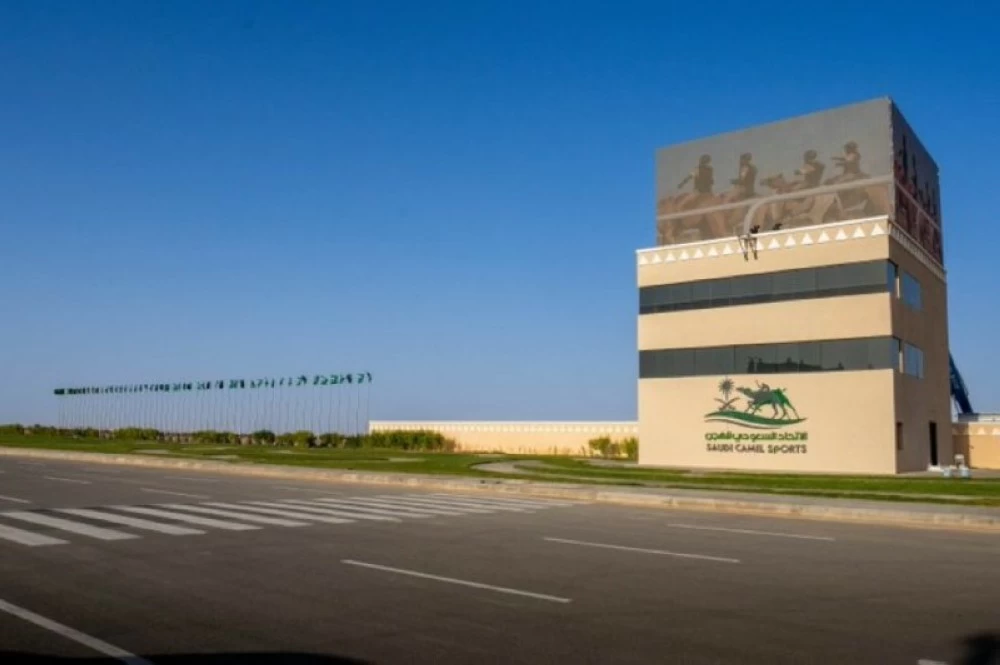 انطلاق النسخة الثالثة من مهرجان خادم الحرمين الشريفين للهجن.. غداً