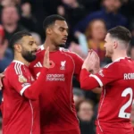 توتنهام يتحرّك لإنقاذ روبرتسون من دكة ليفربول