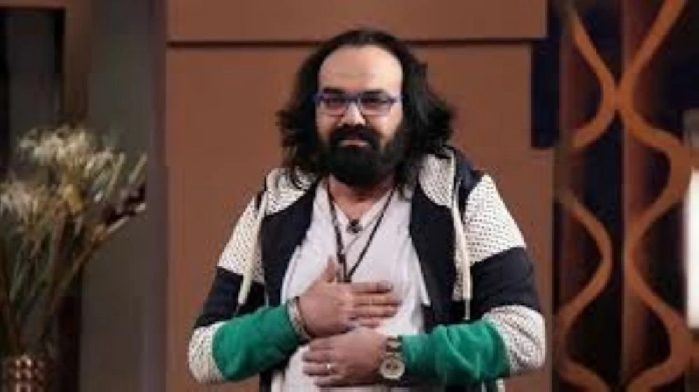 بعد «البلوك».. أبو الليف يبتز ويهدد المذيعة «N»