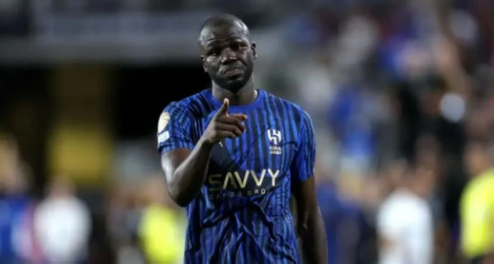 من فرحة التتويج إلى ألم الفقد.. الموت يفجع كوليبالي