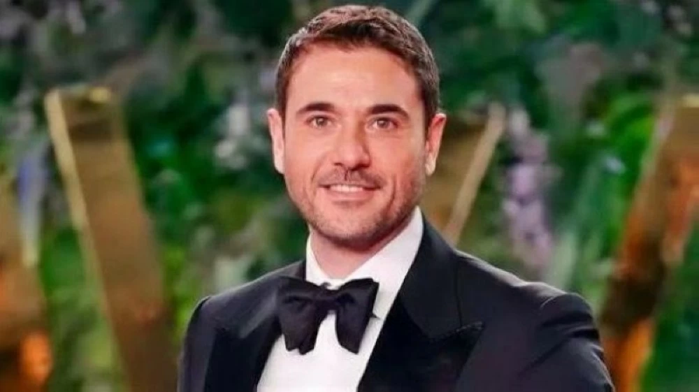 هل تزوج أحمد عز من مساعدته؟.. زينة تثير الجدل هل تزوج أحمد عز من مساعدته؟.. زينة تثير الجدل