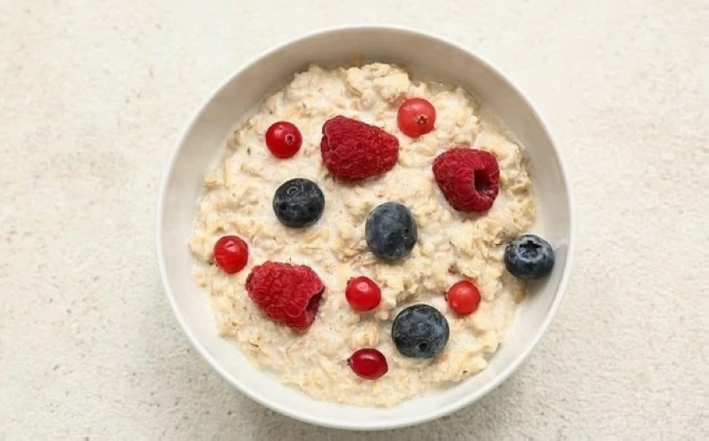 مفاجأة علمية: عصيدة الشوفان تخفض الكوليسترول وتحمي القلب