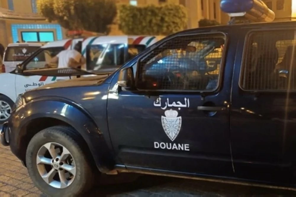 رشاوى وتهريب.. سقوط شبكة فساد تضم عناصر أمنية وجمركية في المغرب رشاوى وتهريب.. سقوط شبكة فساد تضم عناصر أمنية وجمركية في المغرب