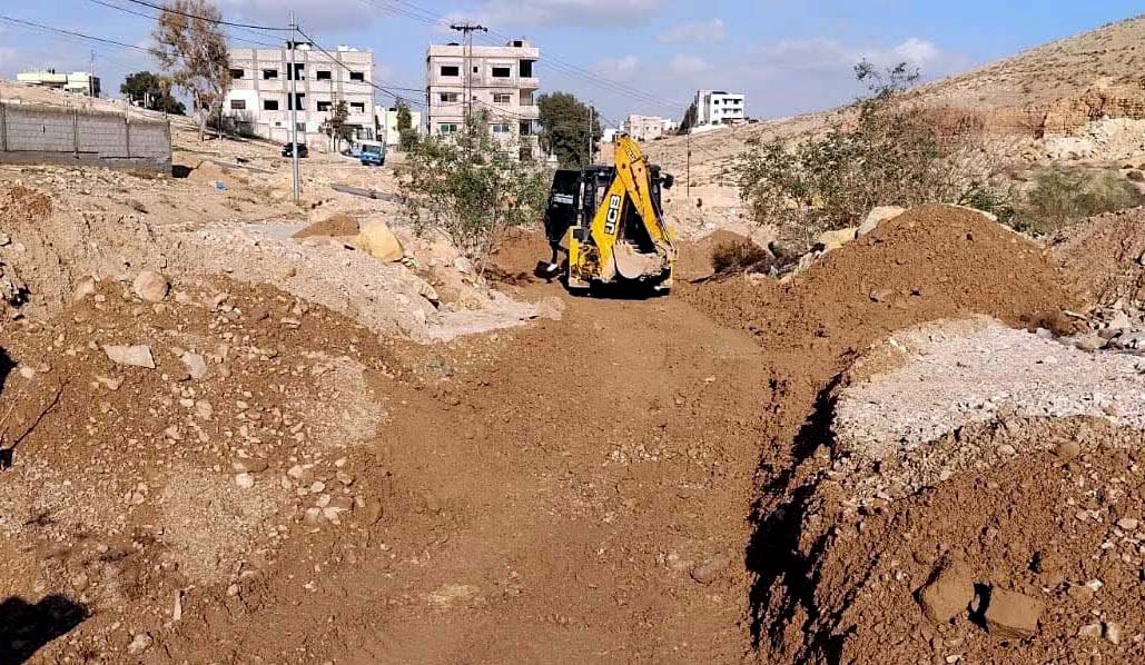 بلدية الهاشمية تستمر في جهودها للتعامل مع آثار الأمطار والسيول بلدية الهاشمية تستمر في جهودها للتعامل مع آثار الأمطار والسيول