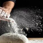 وزارة الصناعة ترفع سعر بيع طن دقيق القمح الموحد