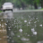 الأرصاد الجوية تحذر من سيول ورياح قوية الجمعة