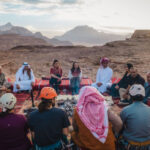 الملكة رانيا العبدالله والأميرة سلمى تزوران وادي رم