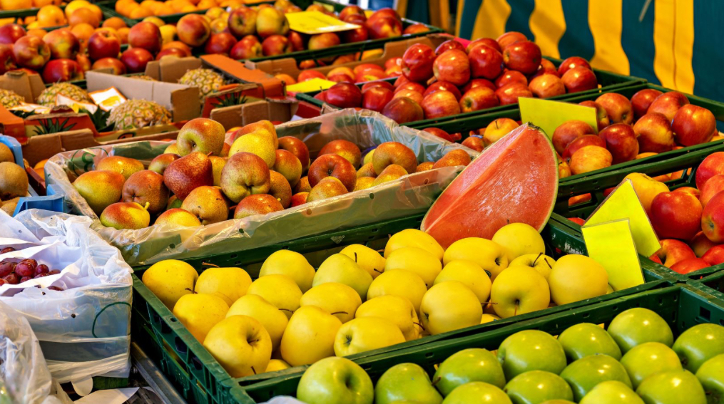 1961 طنا من الخضار ترد إلى السوق المركزي