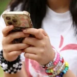 على خطى أستراليا وفرنسا.. الهند تدرس حظر وسائل التواصل على الأطفال