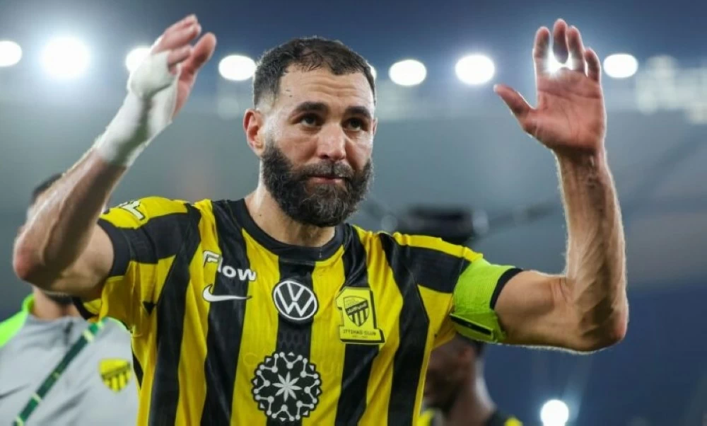 يوفنتوس لـ«عكاظ»: بنزيما خارج حساباتنا يوفنتوس لـ«عكاظ»: بنزيما خارج حساباتنا