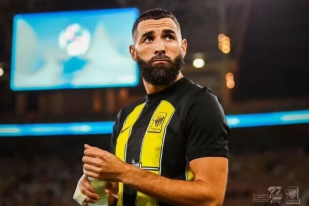 صفقة تبادلية.. هل يتخلى الاتحاد عن كانتي مقابل بديل بنزيما؟