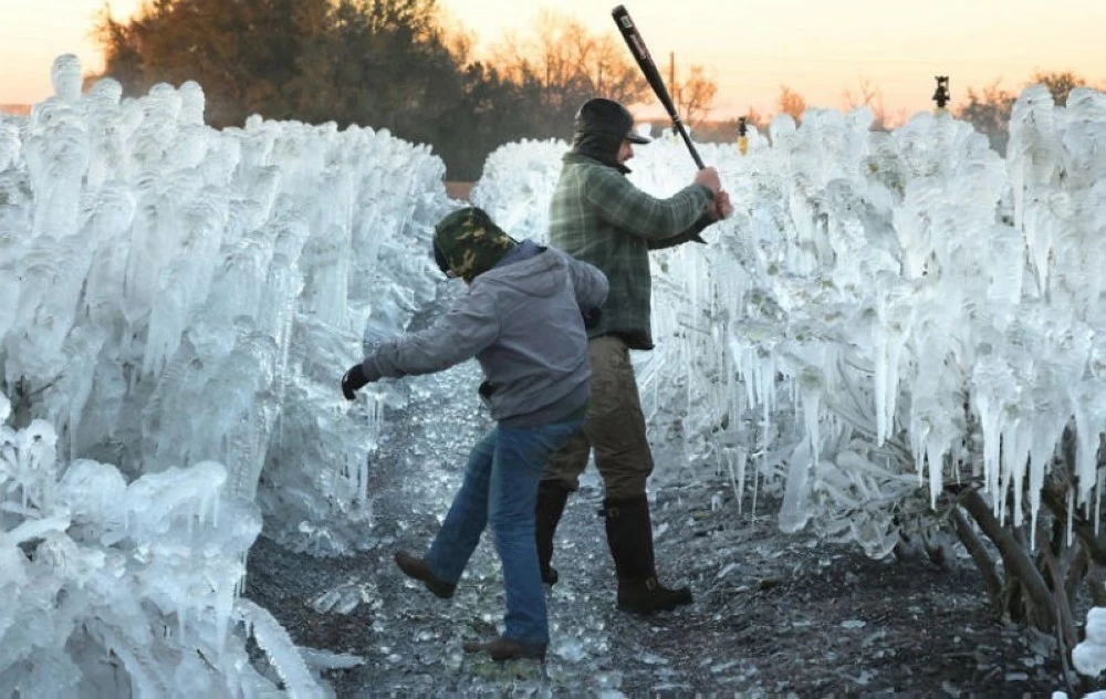فلوريدا تتجمد.. درجات حرارة غير مسبوقة تدمر الموالح وتهدد بانقطاع التيار
