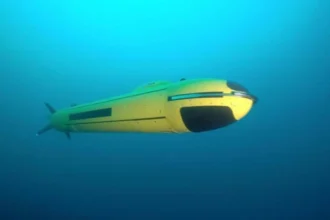 فرنسا تُنزل «عيونًا ذكية» إلى أعماق المحيط.. روبوتات تغوص 6000 متر لمراقبة الاحترار المناخي