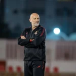 انهيار الدفاع يربك حسابات الوحدة