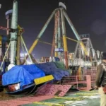 انهيار لعبة ترفيهية يقتل ويصيب 13 هندياً